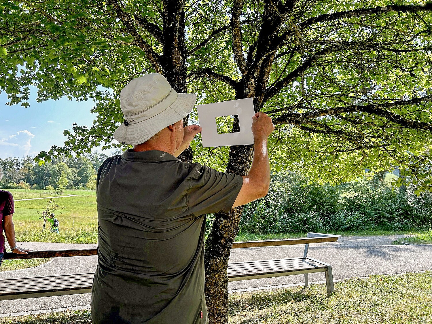 Die Veranstaltung «Die Klinik umgeben von Wald – Natur als Ressource» schärfte den Blick der Teilnehmenden für das Thema Gesundheitswald.